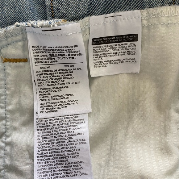 Levi’s Jean jacket - Picture 5 of 8